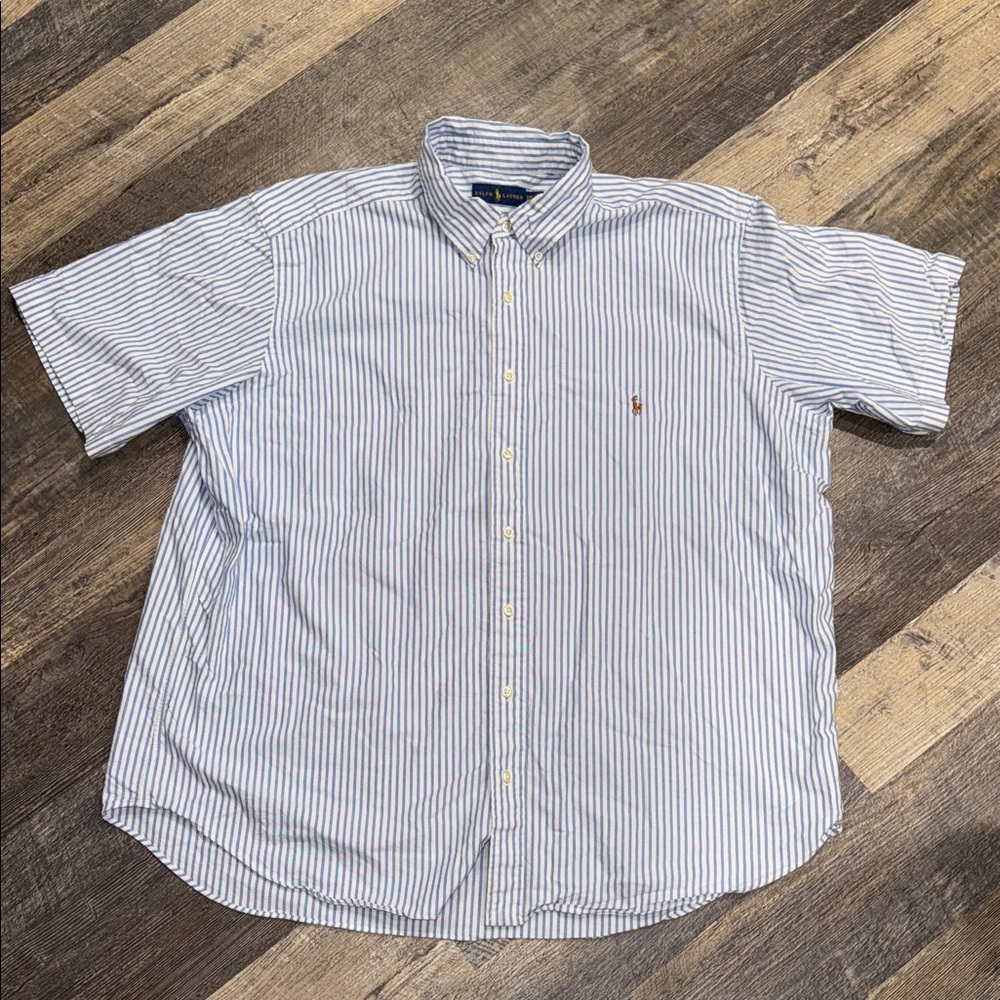 Ralph Lauren Men's Striped Button-Down Shirt. Blue and White size 2XB